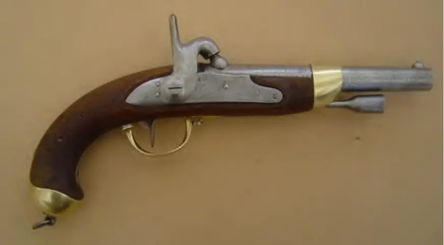 Pistolet de 17,7 mm de cavalerie modèle 1822